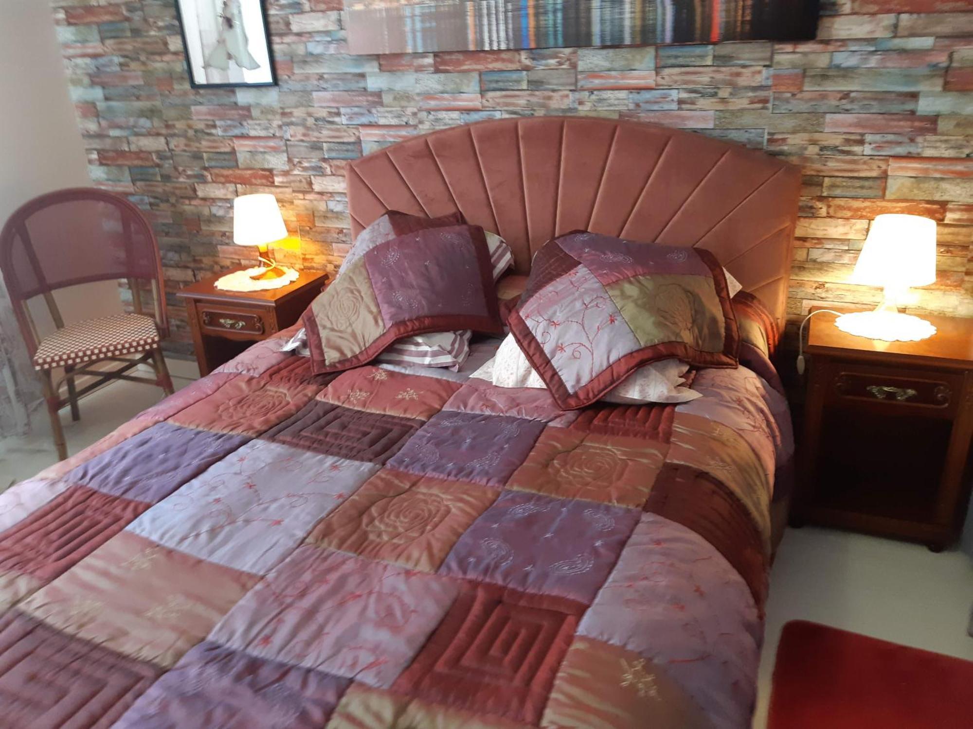 Chambre Lit Double Dans Pavillon , Chez Lilyanne Tonnay-Charente Ngoại thất bức ảnh